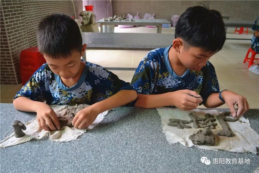 聚智堂最新动态，引领教育创新，培育未来领袖