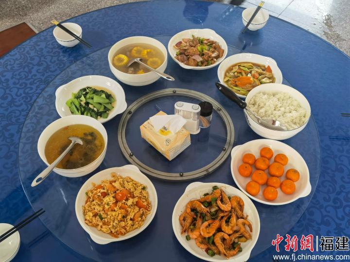 重庆炊事员招聘，美食背后的温情之旅