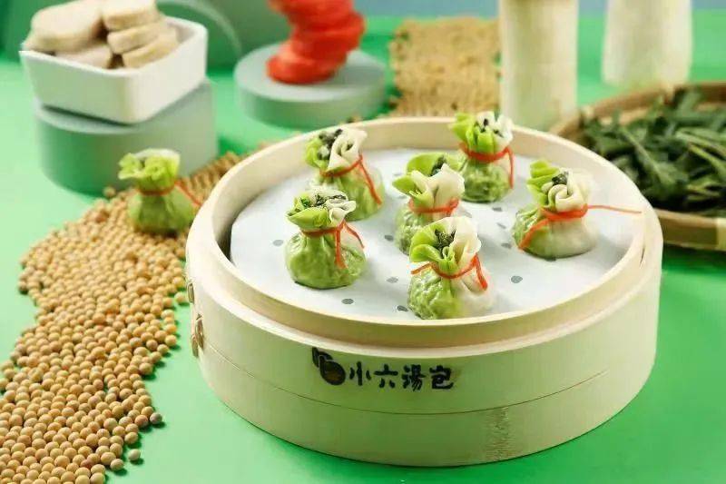 小六汤包新鲜上市，热门小吃爆料来袭！