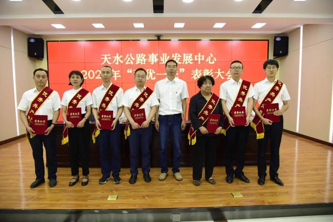 胶南招聘网最新招聘，职业发展的首选平台