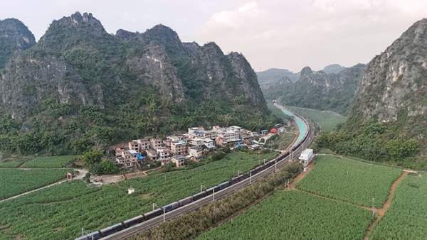 东至新闻最新动态，探寻自然美景之旅，寻觅内心平和之地