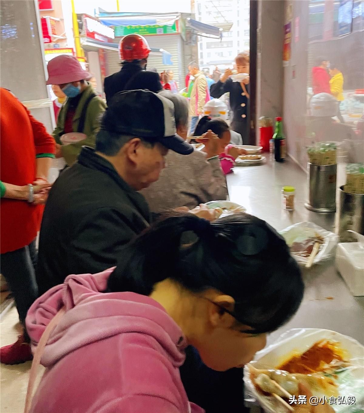 视频新闻热点，小巷深处的独特风味小店惊艳亮相