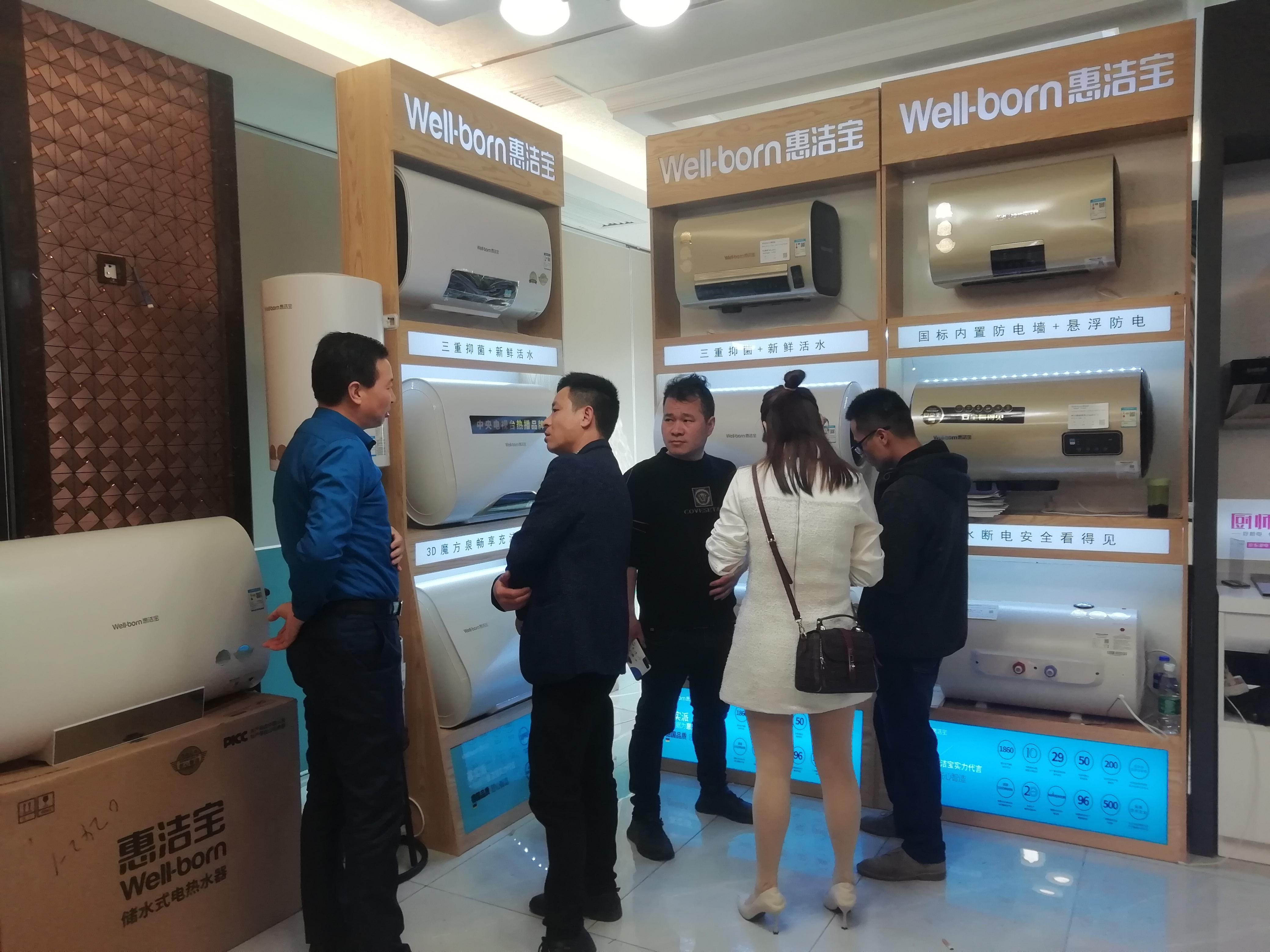 展柜厂最新招工信息，打造展示魅力的职业舞台，诚邀您的加入！