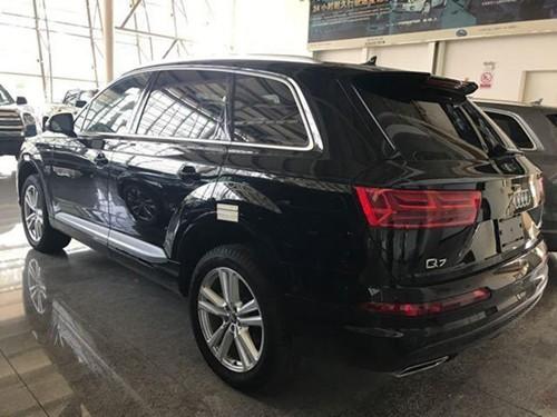 奥迪Q7最新价格揭晓,45万开启自然美景探索之旅