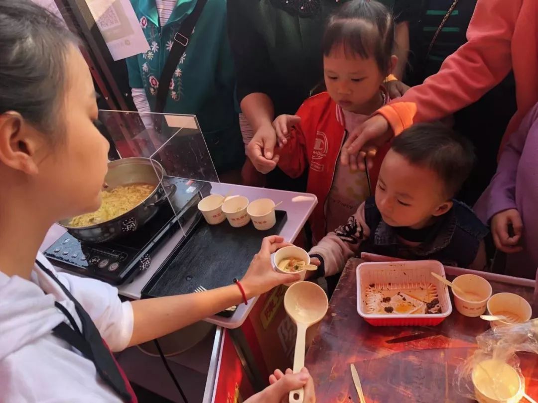 克明面业最新动态揭秘,日常趣事与情感纽带展现精彩瞬间