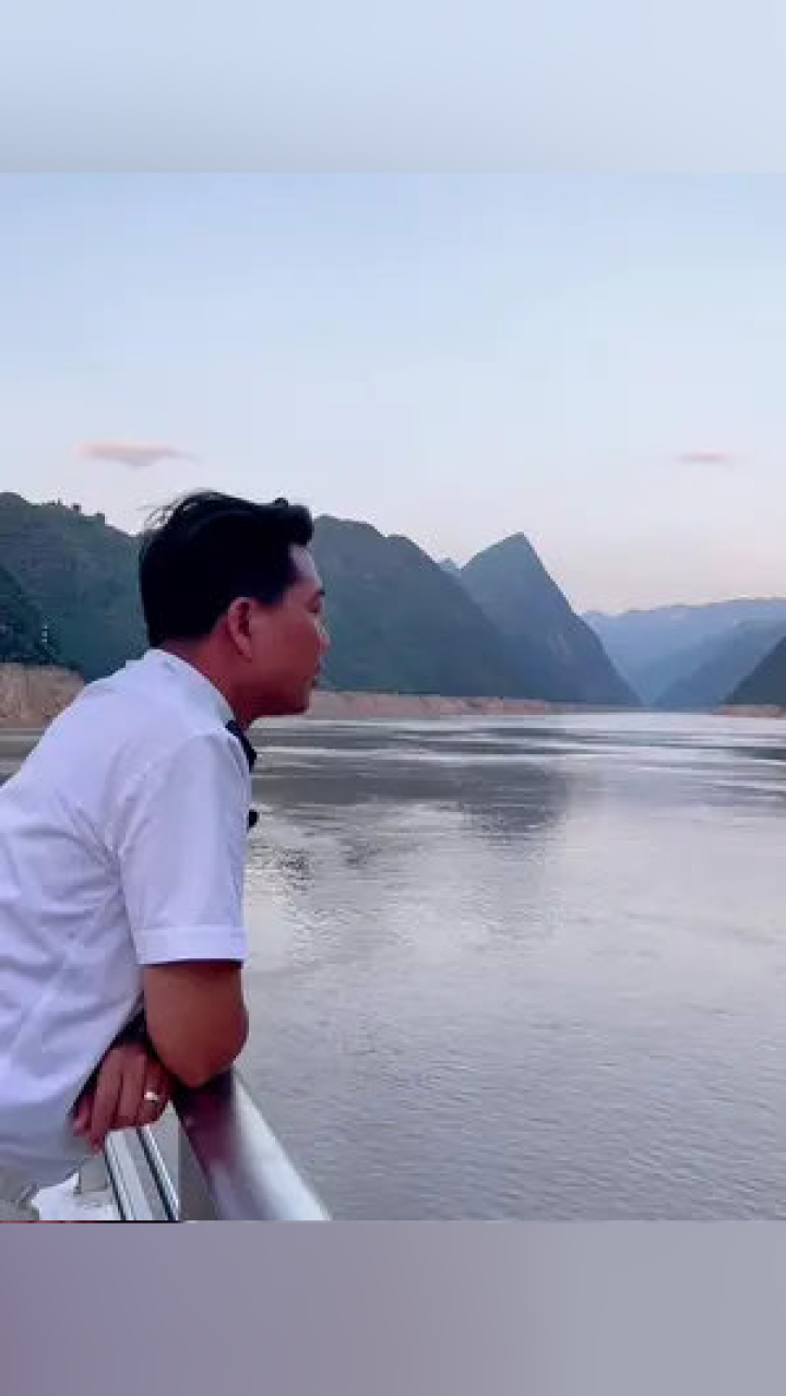 朱悦演员,探寻自然美景之旅,寻觅内心宁静的旅程