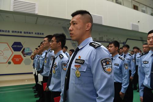 最新入警誓词,铁血誓言,荣耀使命,开启执法新征程