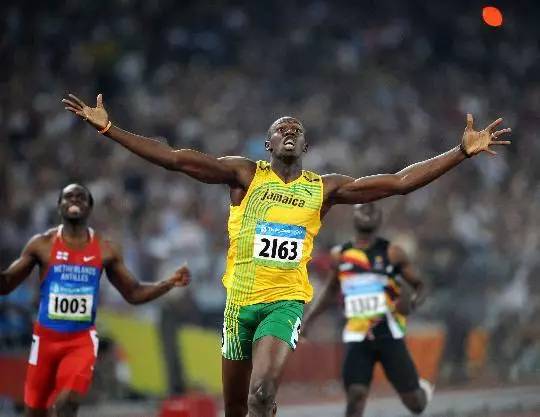 博尔特最新动态,科技新星重塑生活体验