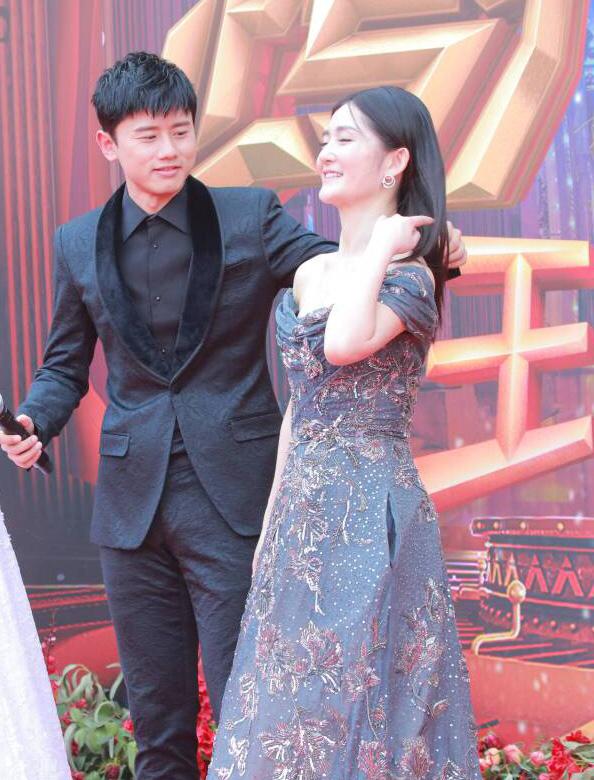 张杰谢娜最新动态,温馨日常的欢乐时光