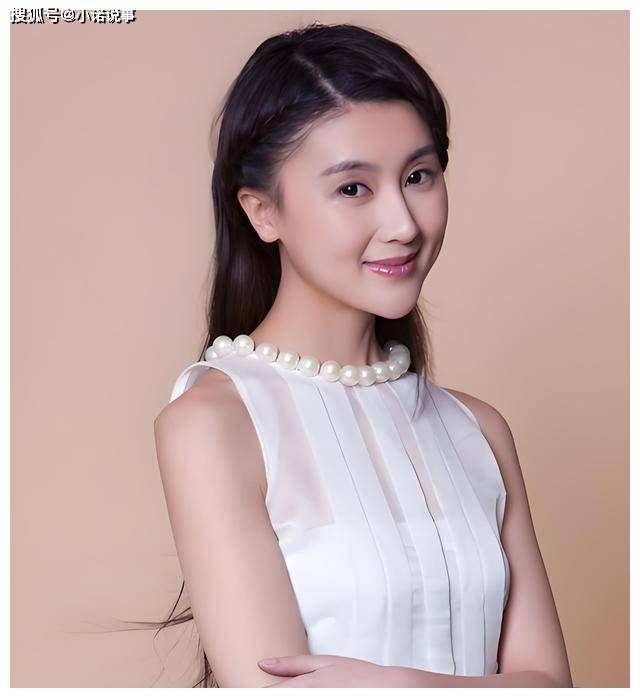 甘薇最新动态,时代之星的光芒持续闪耀